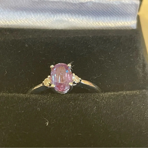 Brand New Created Alexandrite Three Stone Diamond Ring 10K White Gold - Picture 5 of 6